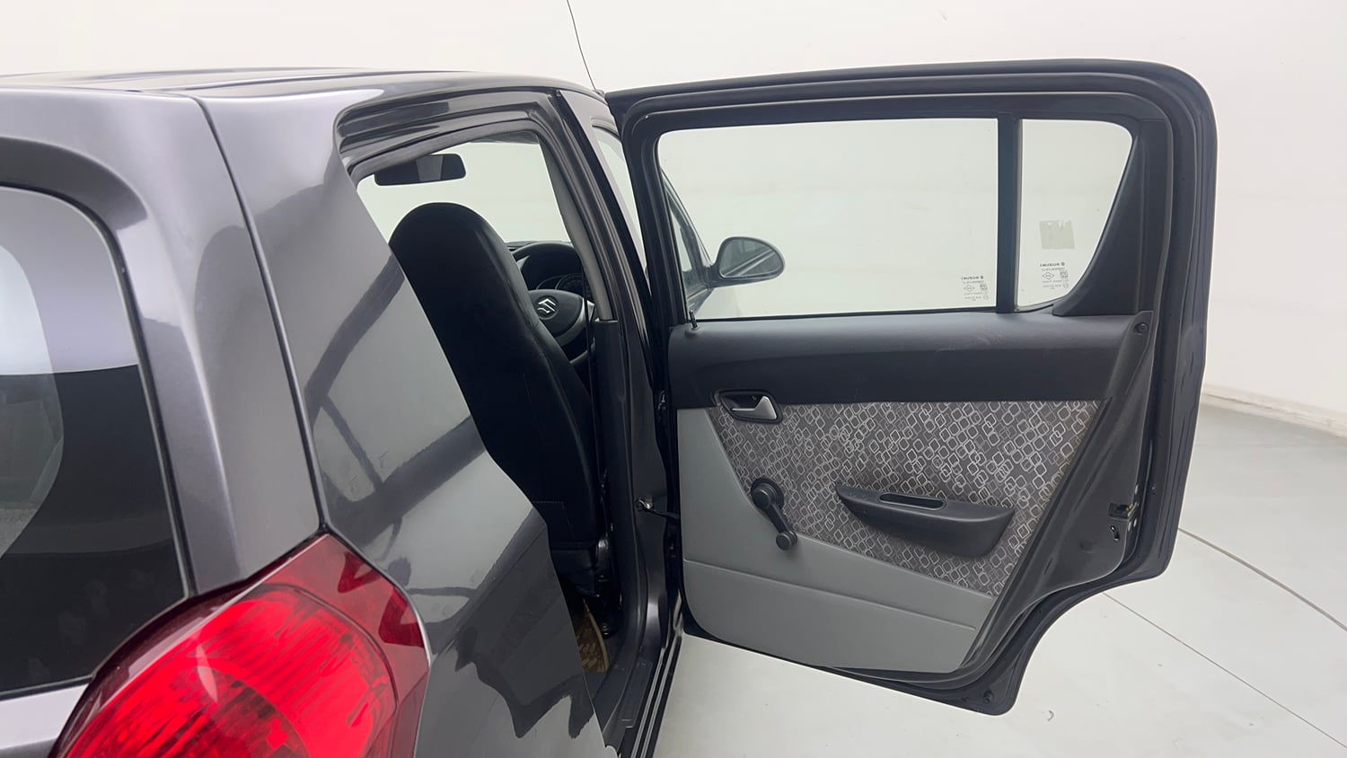 Used 2017 Maruti Suzuki Alto 800 VXi Petrol Manual interior RIGHT REAR DOOR OPEN VIEW