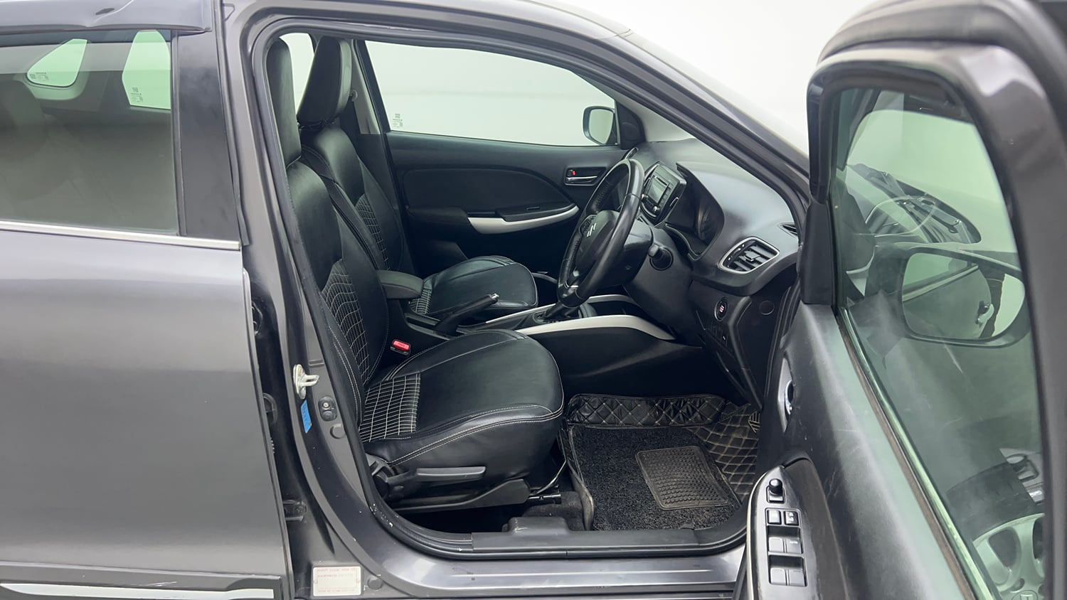 Used 2016 Maruti Suzuki Baleno Zeta 1.2 AT Petrol Automatic interior RIGHT SIDE FRONT DOOR CABIN VIEW