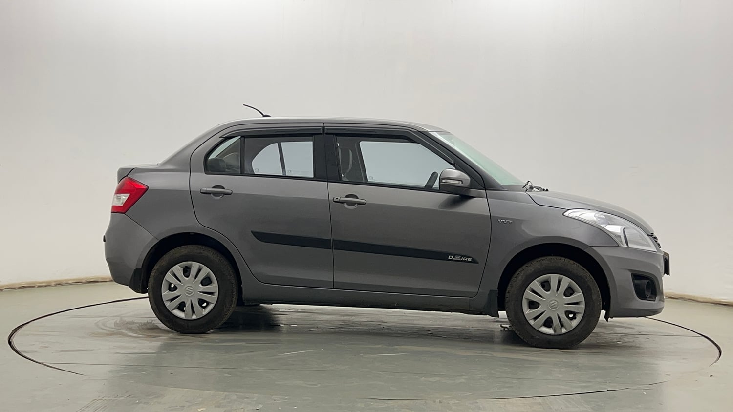 Used 2014 Maruti Suzuki Swift Dzire VXI Petrol Manual exterior RIGHT SIDE VIEW