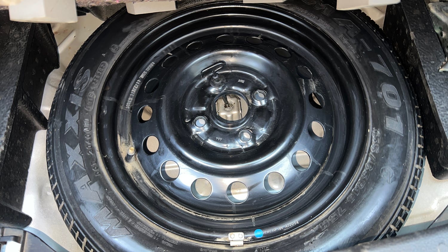 Used 2018 Maruti Suzuki Wagon R VXI+ (O) Petrol Manual tyres SPARE TYRE VIEW