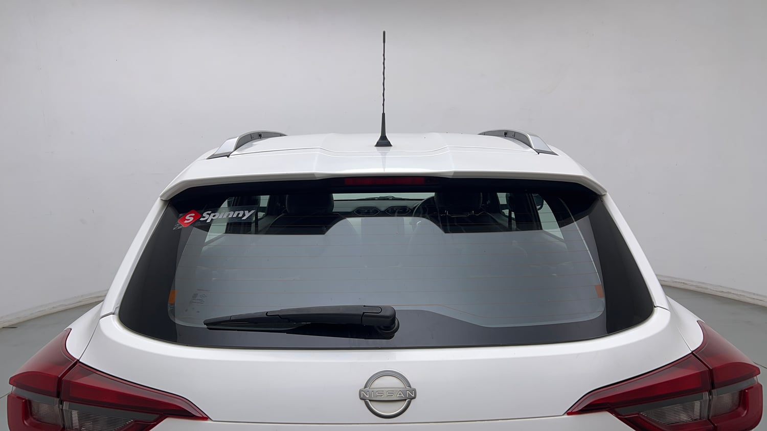 Used 2022 Nissan Magnite XE Petrol Manual exterior BACK WINDSHIELD VIEW