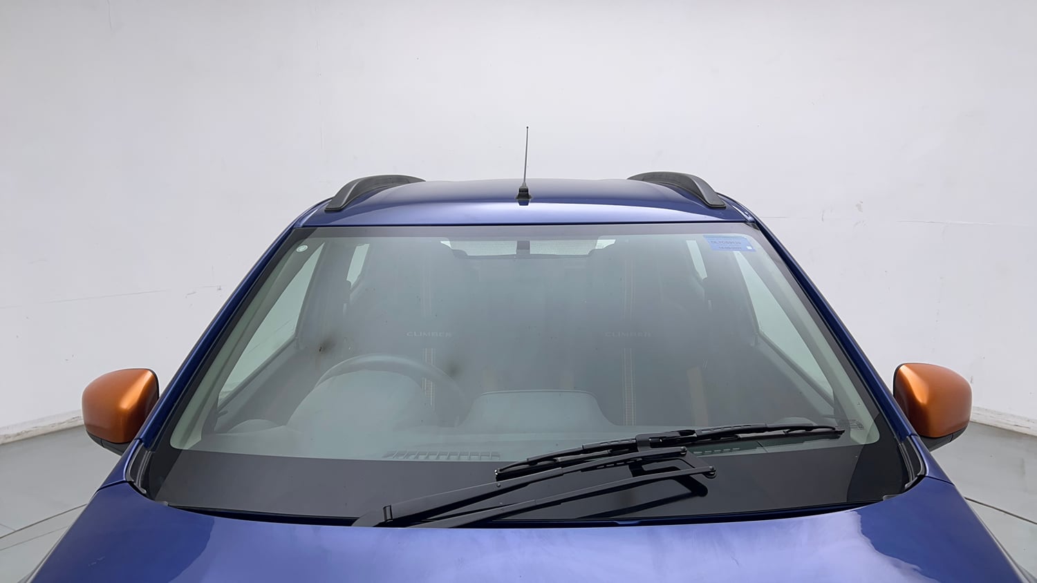 Used 2021 Renault Kwid CLIMBER 1.0 AMT Opt Petrol Automatic exterior FRONT WINDSHIELD VIEW
