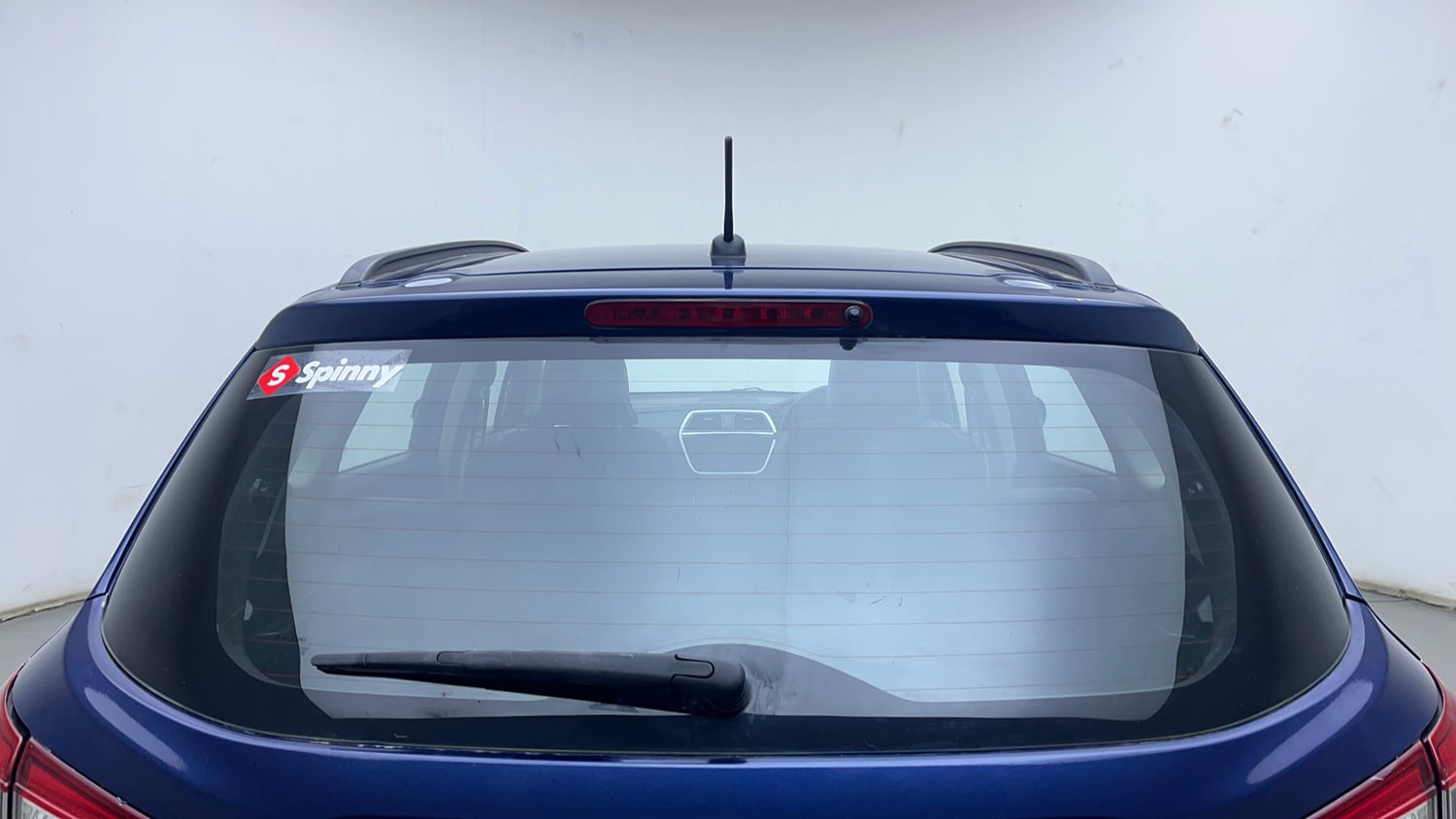 Used 2018 Maruti Suzuki S-Cross Zeta 1.3 Diesel Manual exterior BACK WINDSHIELD VIEW