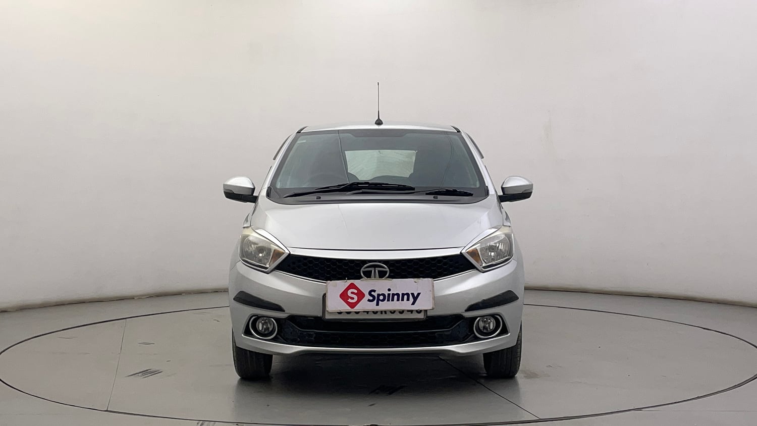 Used 2018 Tata Tiago Revotron XZ Petrol Manual exterior FRONT VIEW