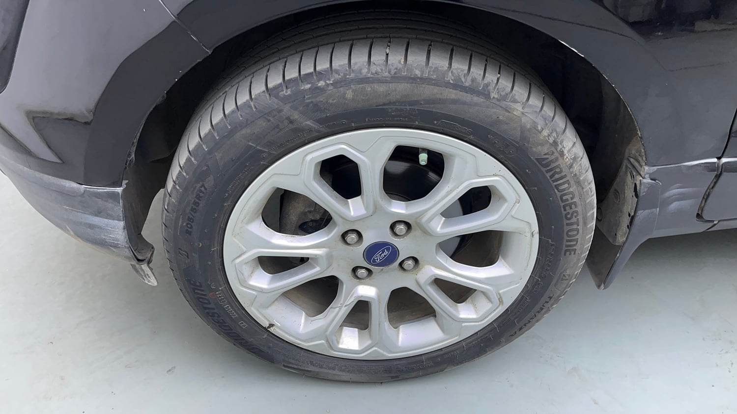 Used 2018 Ford EcoSport Titanium 1.5L TDCi Diesel Manual tyres LEFT FRONT TYRE RIM VIEW
