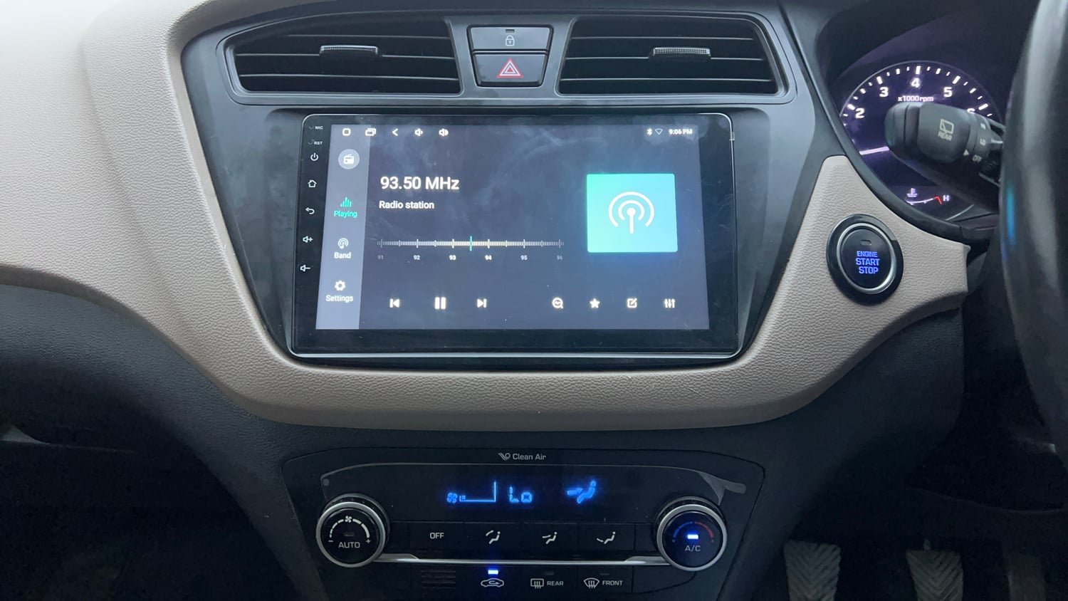 Used 2017 Hyundai Elite i20 Asta 1.2 Petrol Manual interior MUSIC SYSTEM & AC CONTROL VIEW