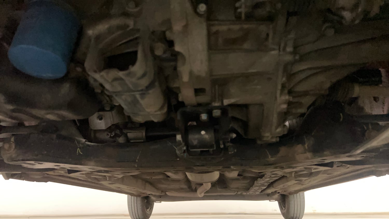 Used 2014 Hyundai Xcent S 1.2 Petrol Manual extra FRONT LEFT UNDERBODY VIEW