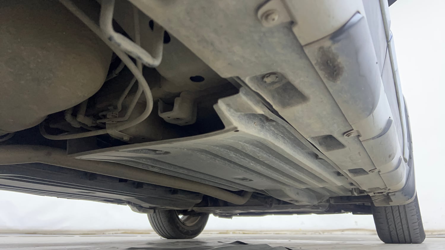 Used 2018 Maruti Suzuki Vitara Brezza [2016-2020] ZDi Plus Diesel Manual extra REAR RIGHT UNDERBODY VIEW