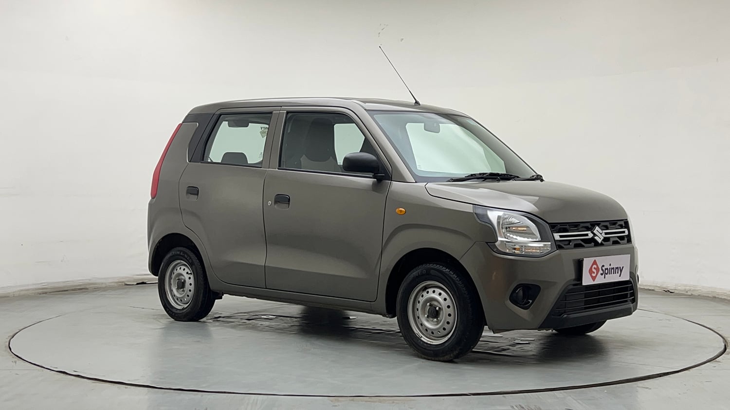 Used 2025 Maruti Suzuki Wagon R LXI 1.0 CNG Cng Manual exterior RIGHT FRONT CORNER VIEW