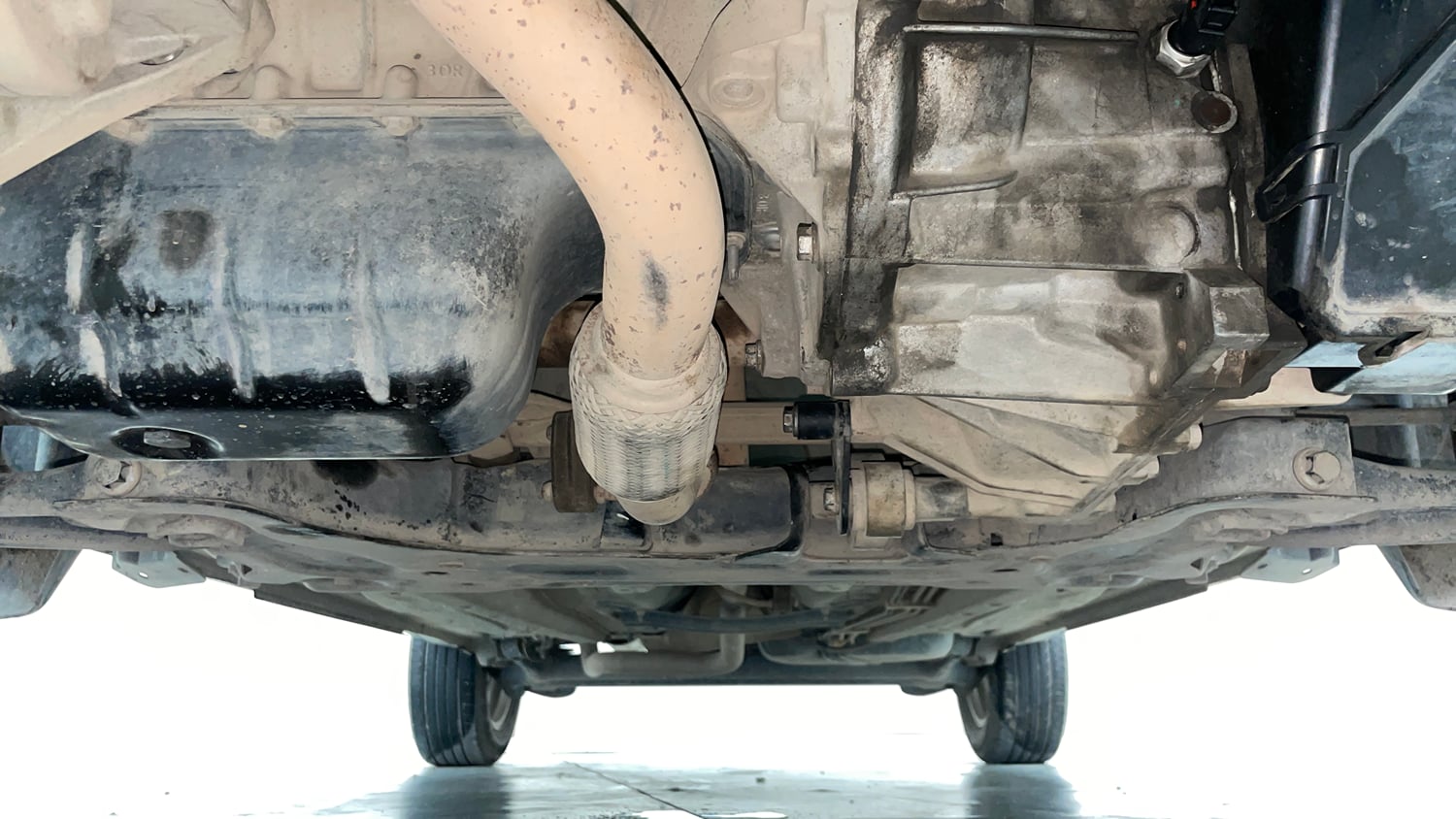 Used 2019 Ford EcoSport Titanium 1.5L TDCi Diesel Manual extra FRONT LEFT UNDERBODY VIEW