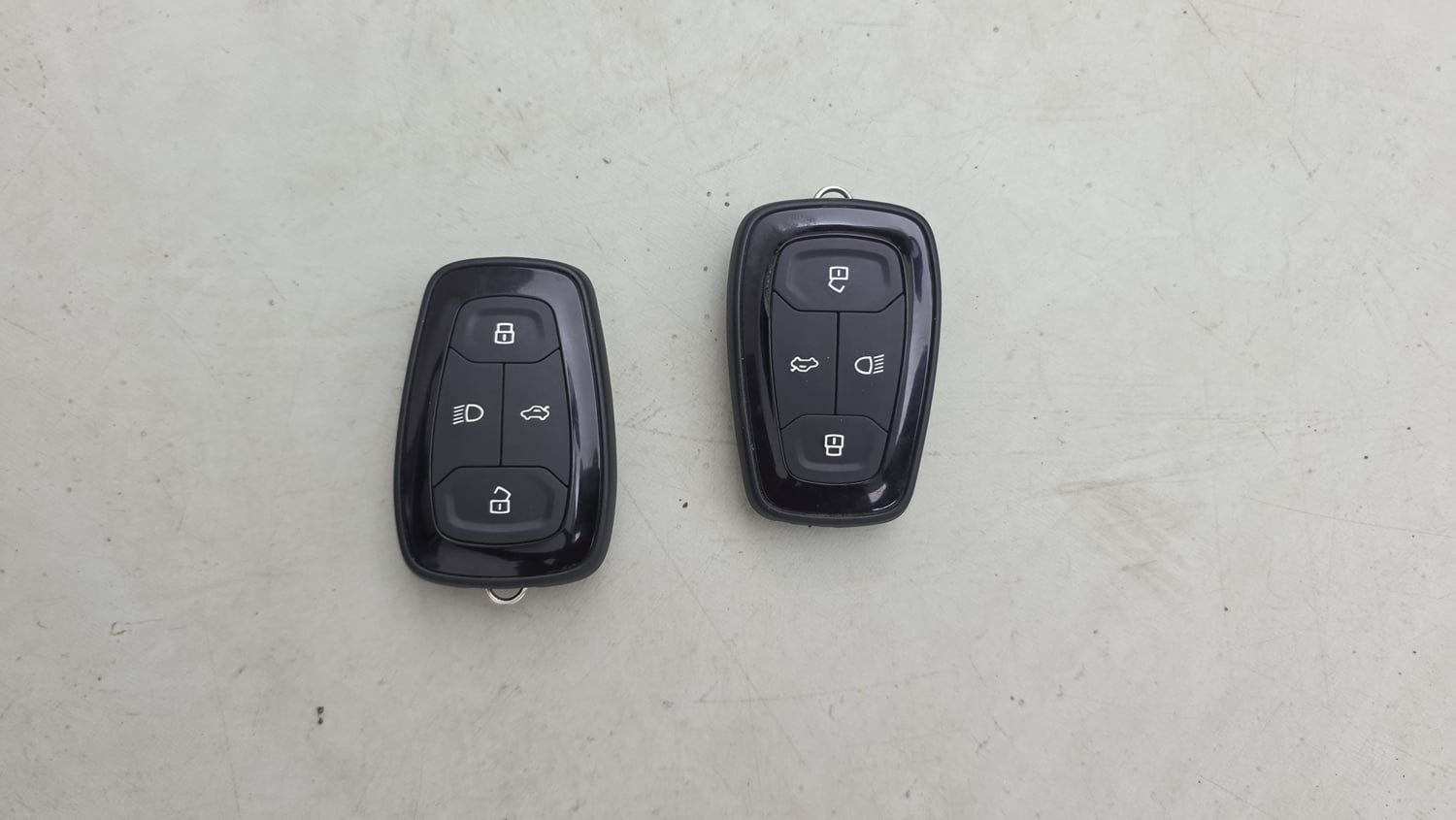 Used 2025 Tata Altroz Creative S Petrol 6DCT Petrol Automatic extra CAR KEY VIEW