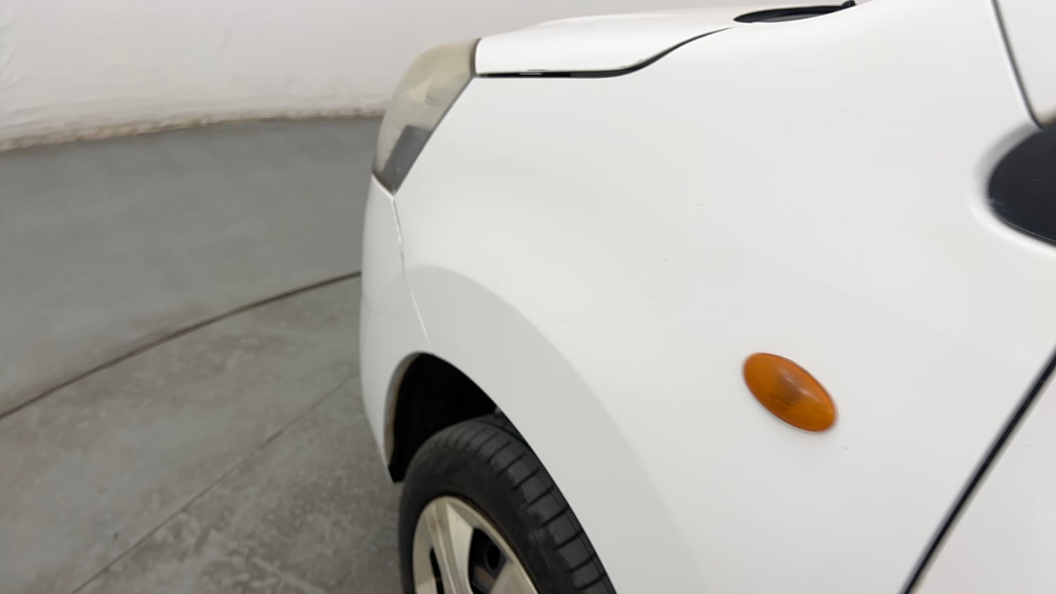 Used 2014 Maruti Suzuki Wagon R VXI Petrol Manual dents MINOR SCRATCH