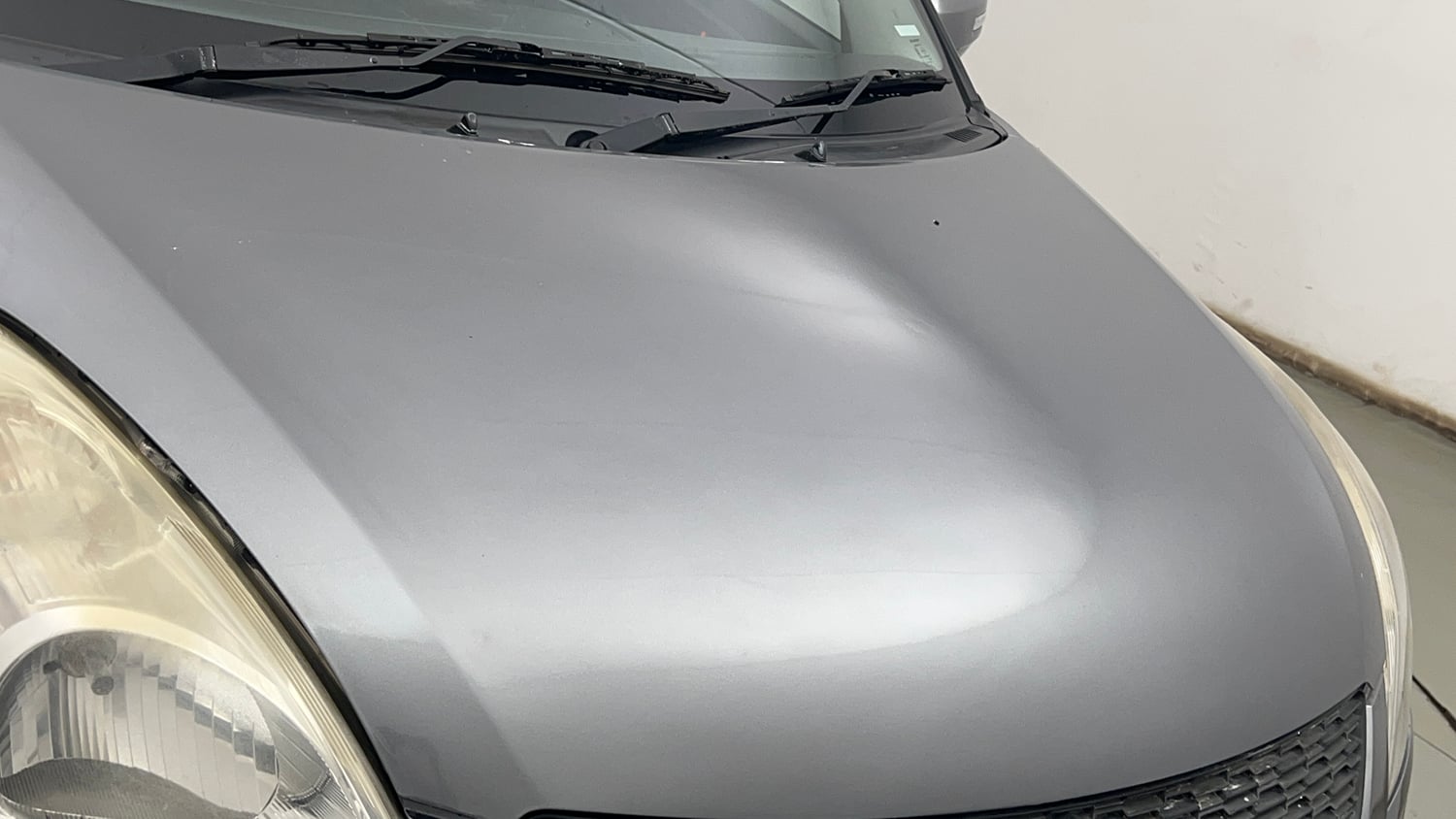 Used 2015 Maruti Suzuki Swift VXi Petrol Manual dents MINOR DENT