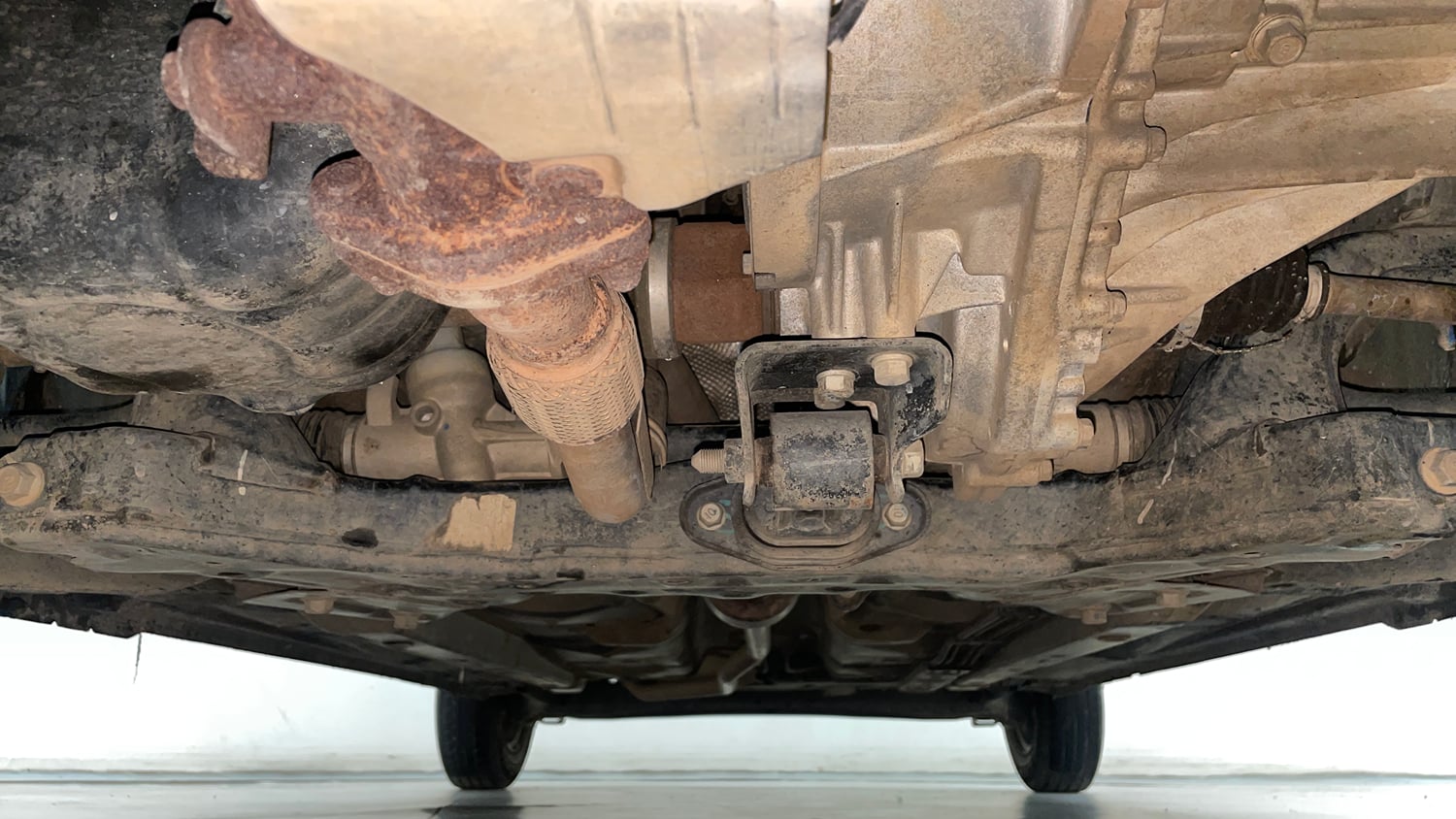 Used 2021 Hyundai Santro Magna Petrol Manual extra FRONT LEFT UNDERBODY VIEW