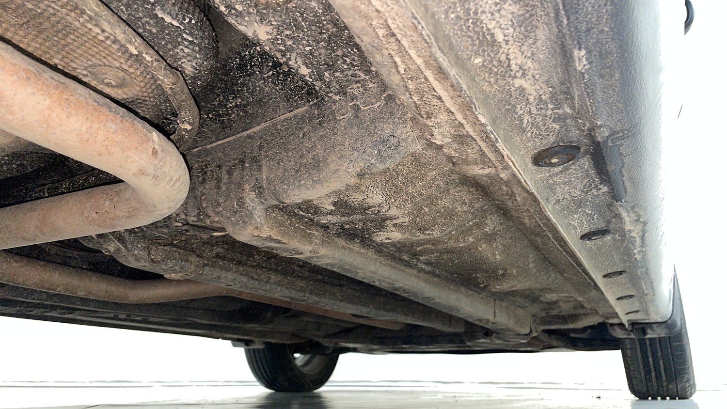 Used 2014 Hyundai Elite i20 Asta 1.2 Petrol Manual extra REAR RIGHT UNDERBODY VIEW