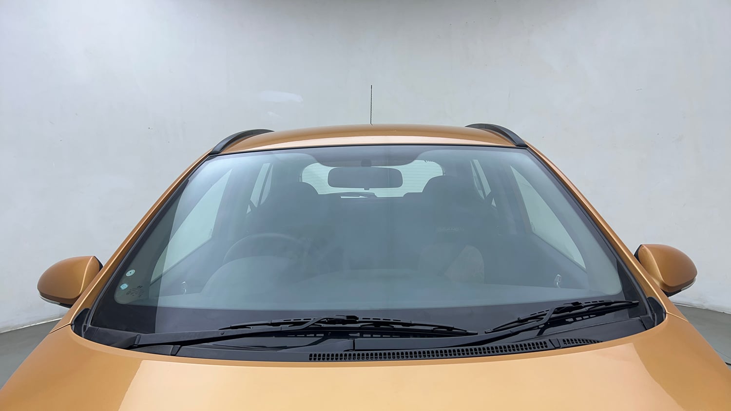 Used 2016 Hyundai Grand i10 Asta 1.2 Kappa VTVT Petrol Manual exterior FRONT WINDSHIELD VIEW