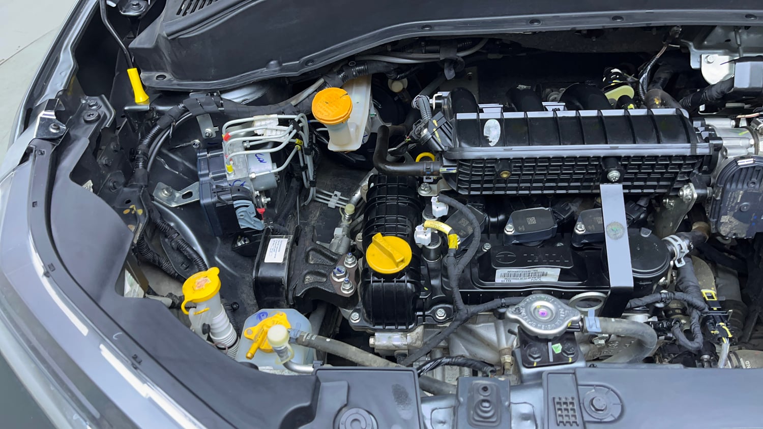 Used 2024 Tata Punch Creative Dual Tone AMT Petrol Automatic engine ENGINE RIGHT SIDE VIEW