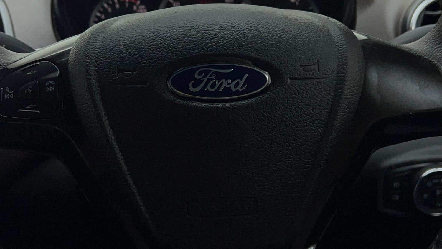 Used 2019 Ford Freestyle Titanium Plus 1.2 Ti-VCT Petrol Manual top_features Airbags
