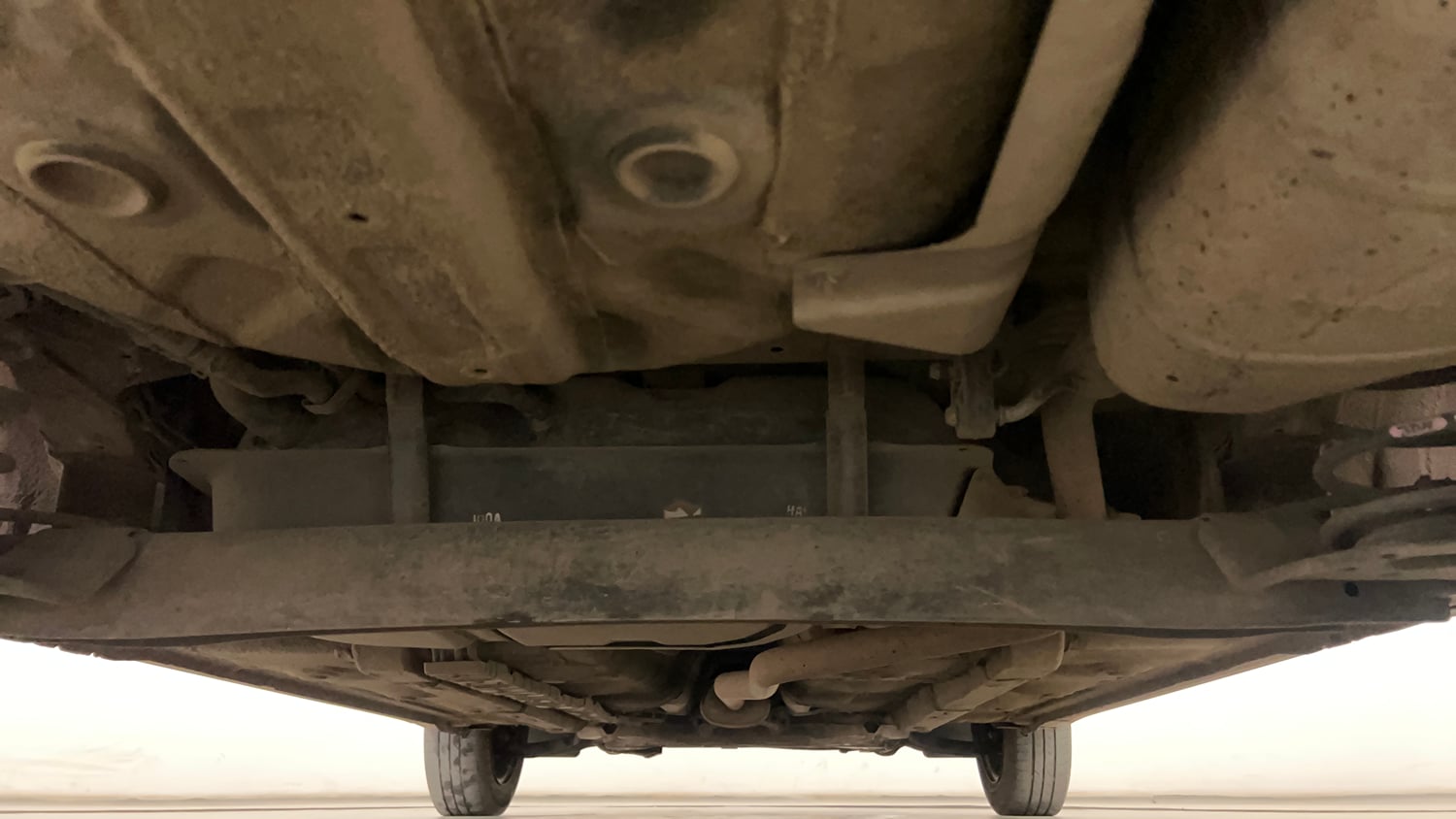 Used 2014 Hyundai Xcent S 1.2 Petrol Manual extra REAR UNDERBODY VIEW (TAKEN FROM REAR)
