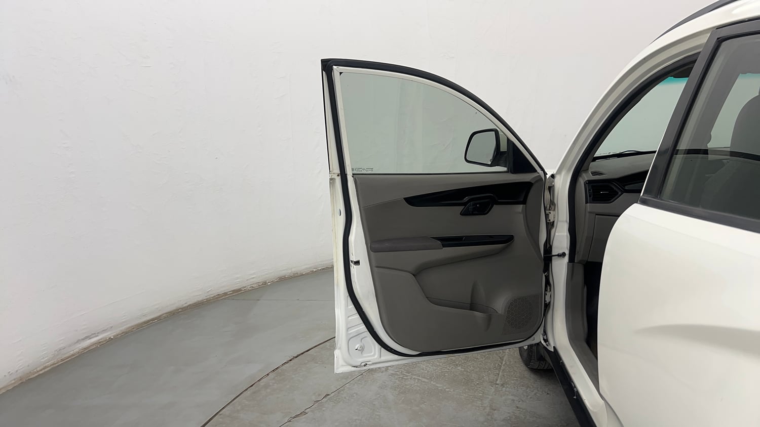 Used 2017 Mahindra KUV100 K6 D 6 STR Diesel Manual interior LEFT FRONT DOOR OPEN VIEW