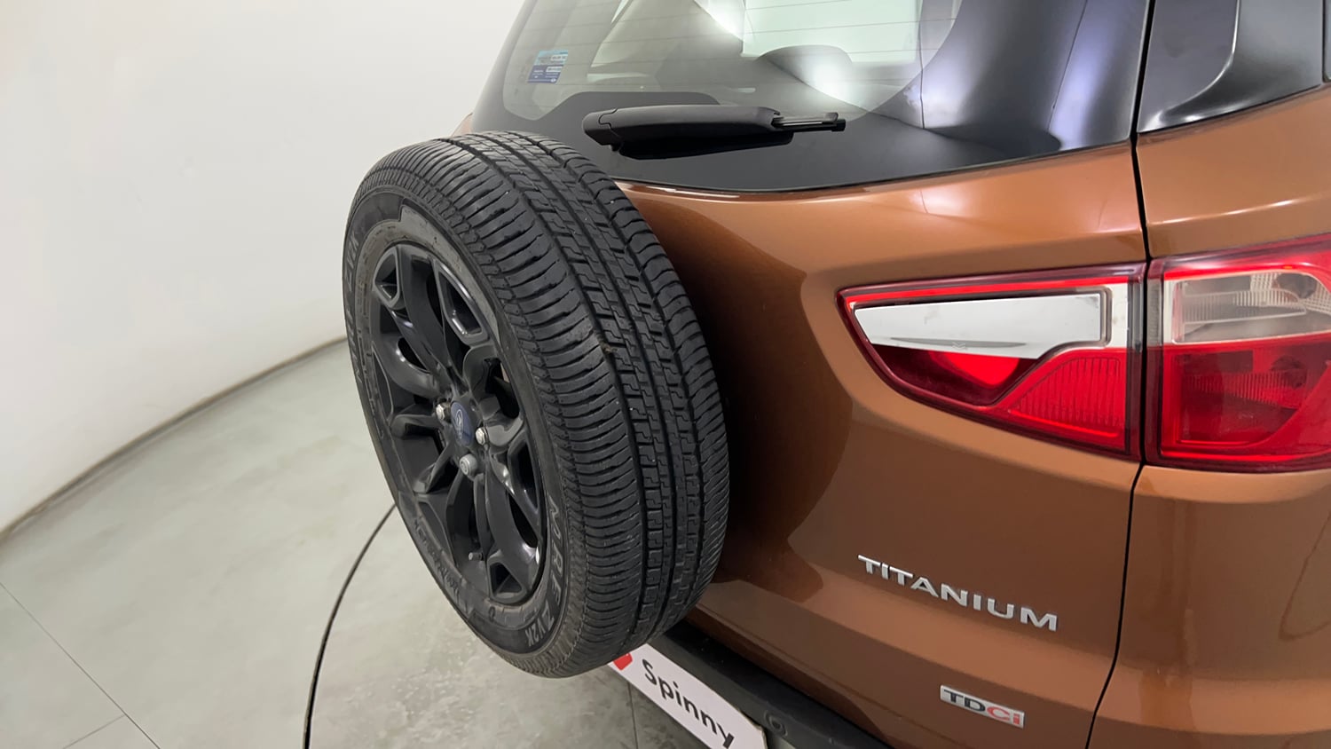 Used 2019 Ford EcoSport Titanium 1.5L TDCi Diesel Manual dents MINOR SCRATCH