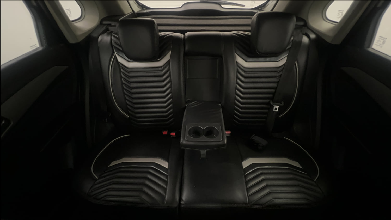 Used 2019 Maruti Suzuki Vitara Brezza [2016-2020] ZDi Plus Diesel Manual interior REAR SEAT CONDITION VIEW
