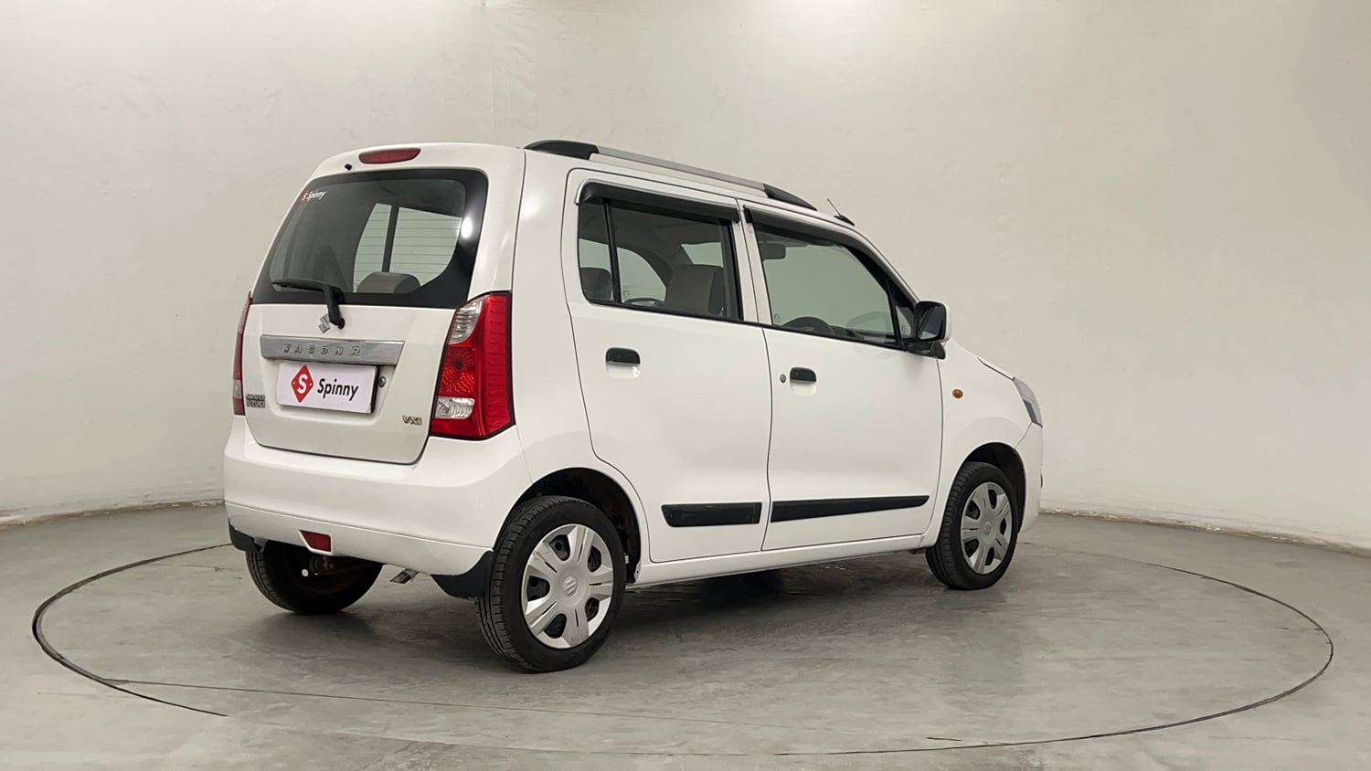 Used 2014 Maruti Suzuki Wagon R VXI Petrol Manual exterior RIGHT REAR CORNER VIEW
