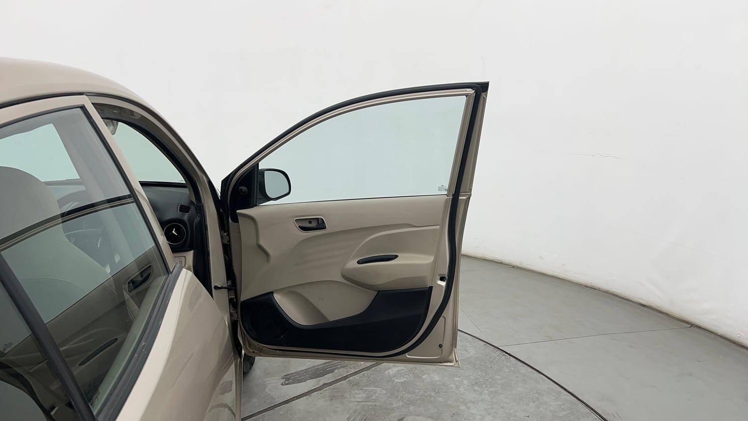 Used 2019 Hyundai Santro Era Executive Petrol Manual interior RIGHT FRONT DOOR OPEN VIEW
