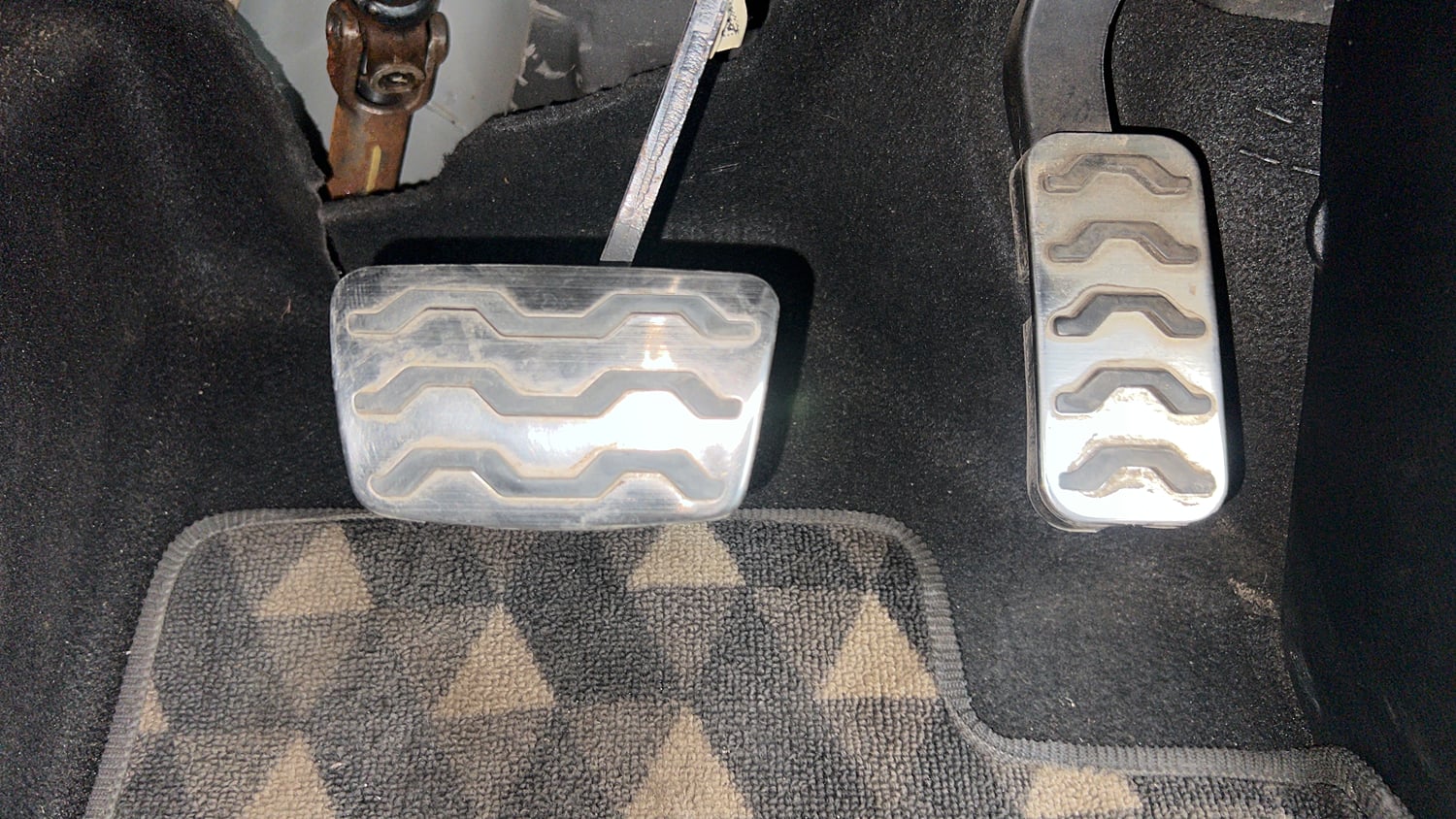 Used 2021 Kia Seltos GTX Plus 1.4 DCT Petrol Automatic interior PEDALS VIEW