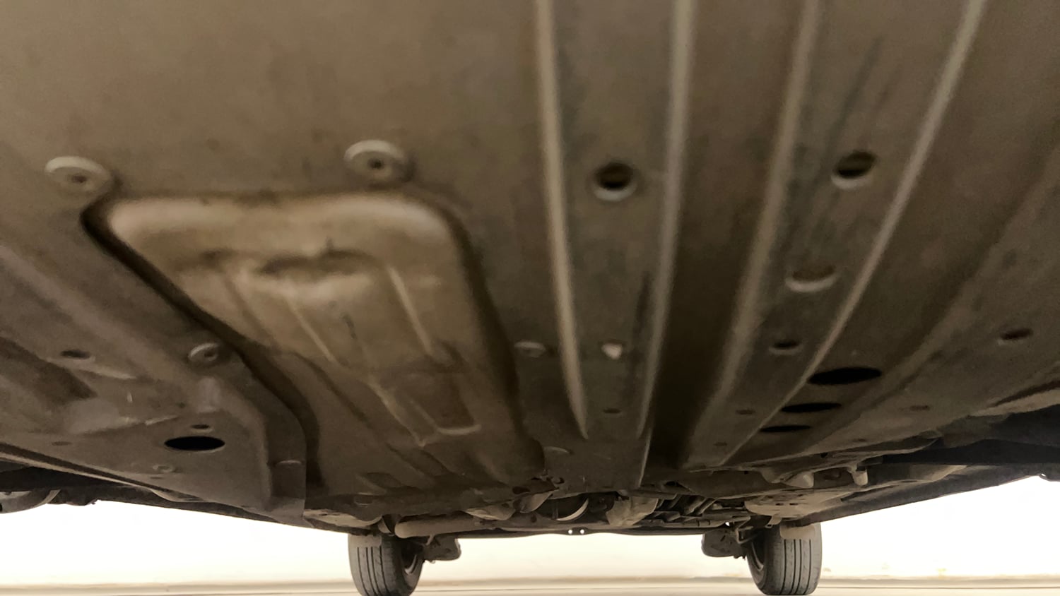 Used 2016 Honda Amaze 1.5 S i-DTEC Diesel Manual extra FRONT LEFT UNDERBODY VIEW