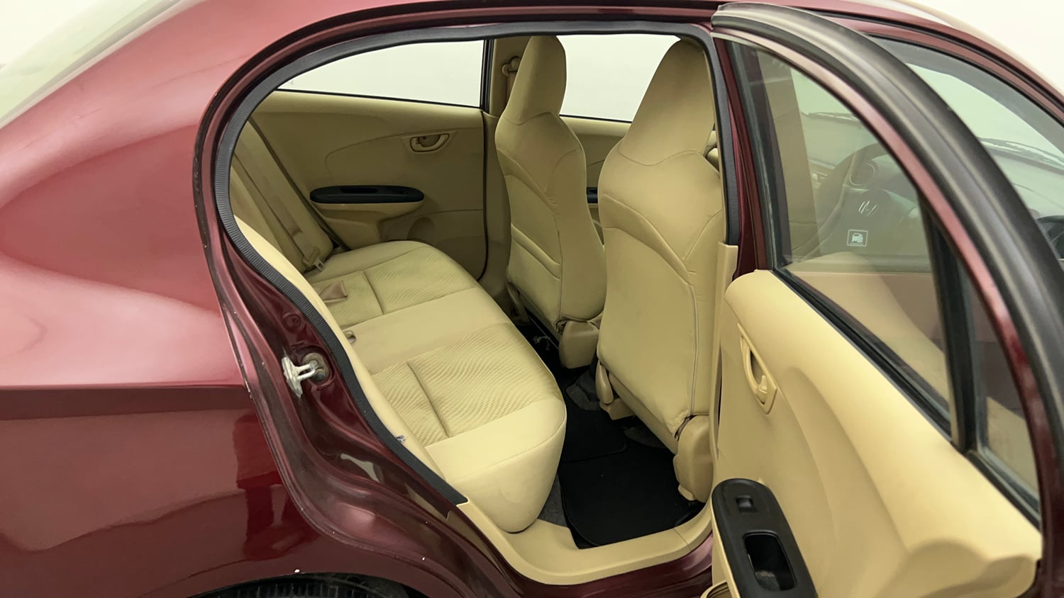 Used 2014 Honda Amaze 1.2 S i-VTEC Petrol Manual interior RIGHT SIDE REAR DOOR CABIN VIEW