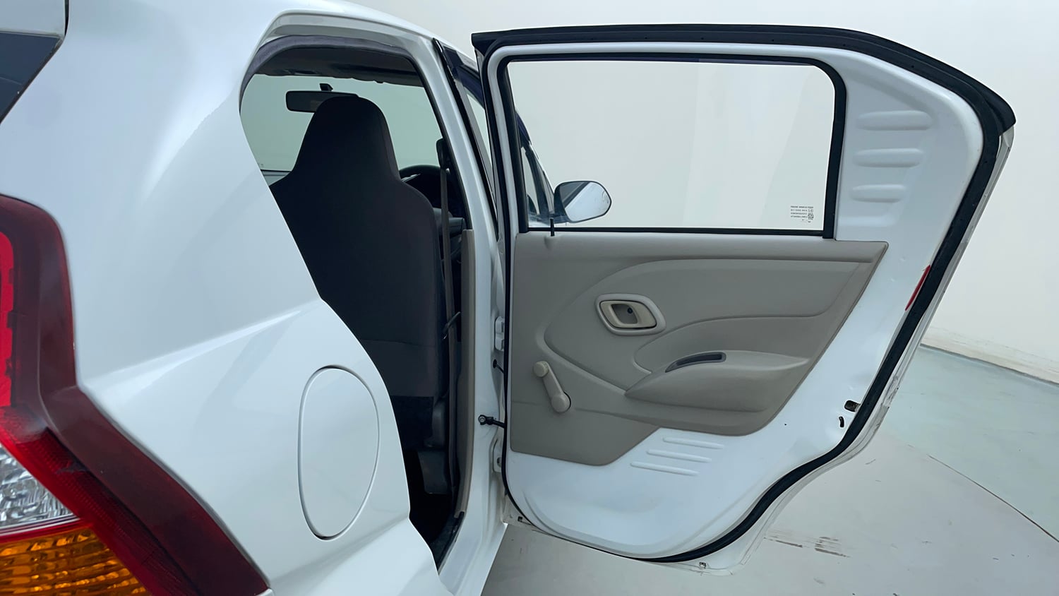 Used 2016 Datsun Redi-GO T (O) Petrol Manual interior RIGHT REAR DOOR OPEN VIEW
