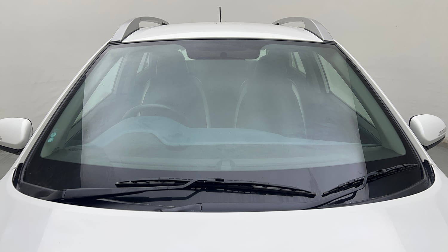Used 2016 Hyundai i20 Active 1.2 SX Petrol Manual exterior FRONT WINDSHIELD VIEW