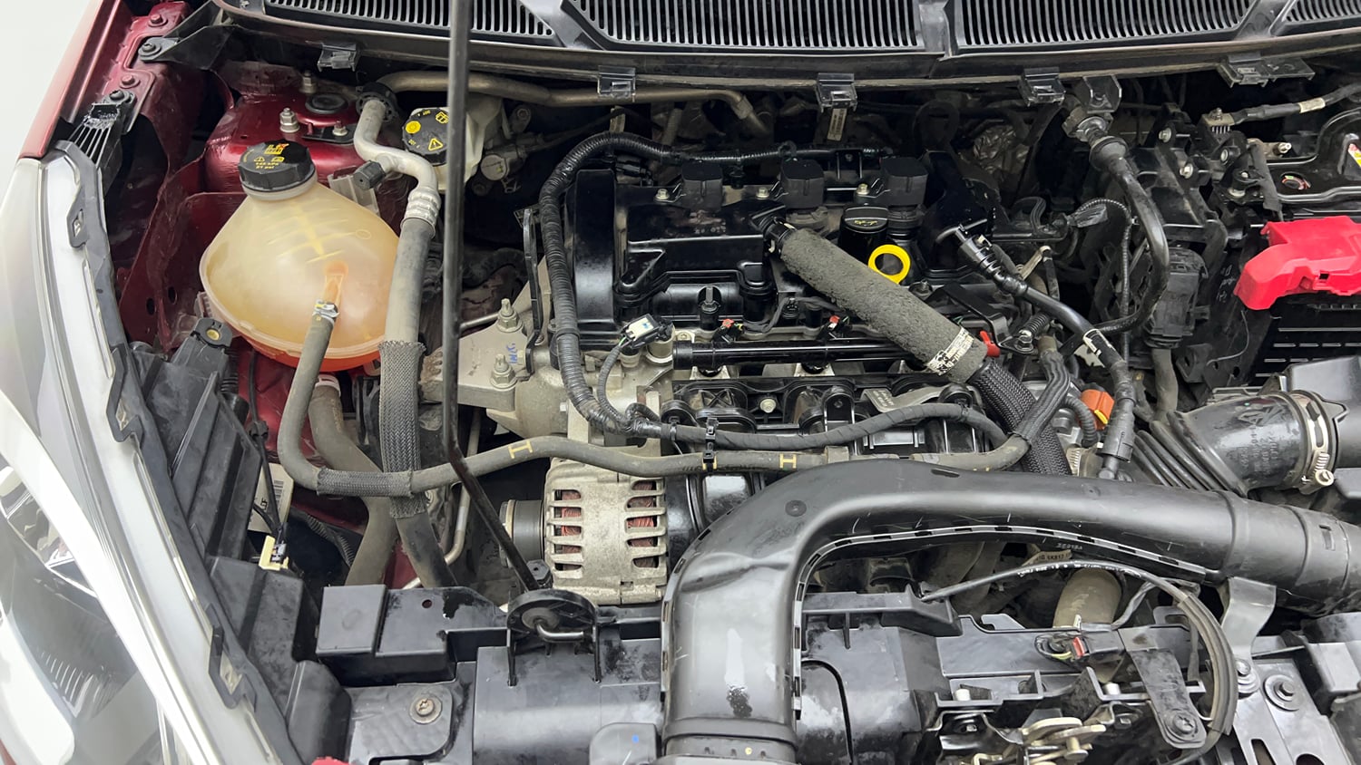 Used 2019 Ford Freestyle Titanium Plus 1.2 Ti-VCT Petrol Manual engine ENGINE RIGHT SIDE VIEW