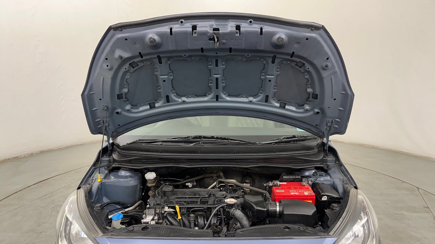 Used 2014 Hyundai i20 Asta 1.2 Petrol Manual engine ENGINE & BONNET OPEN FRONT VIEW