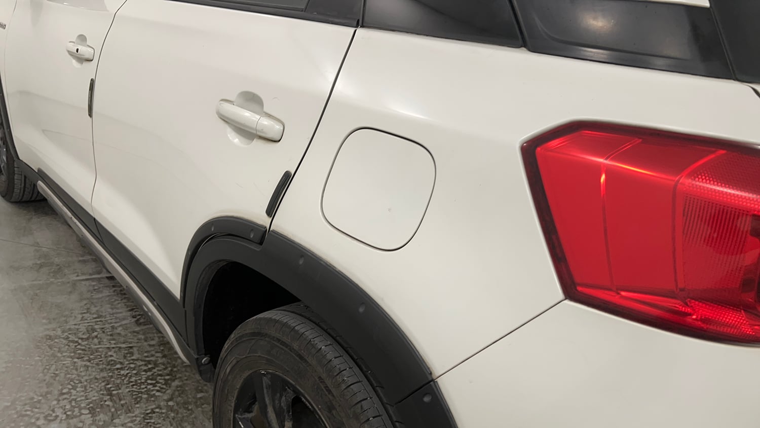 Used 2019 Maruti Suzuki Vitara Brezza [2016-2020] ZDi Plus Diesel Manual dents MINOR SCRATCH