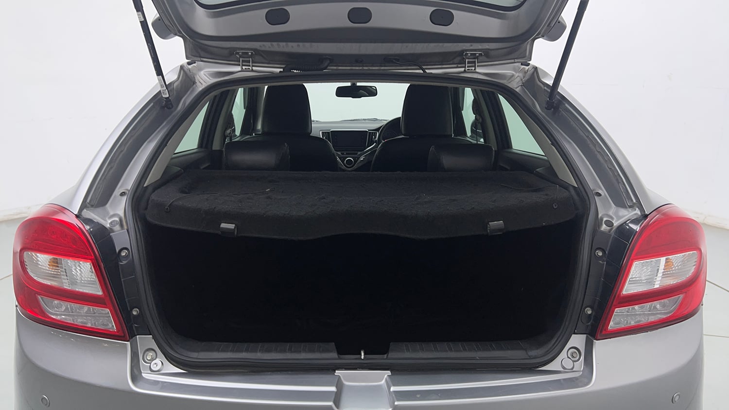Used 2020 Maruti Suzuki Baleno Alpha Automatic Petrol Automatic interior DICKY INSIDE VIEW