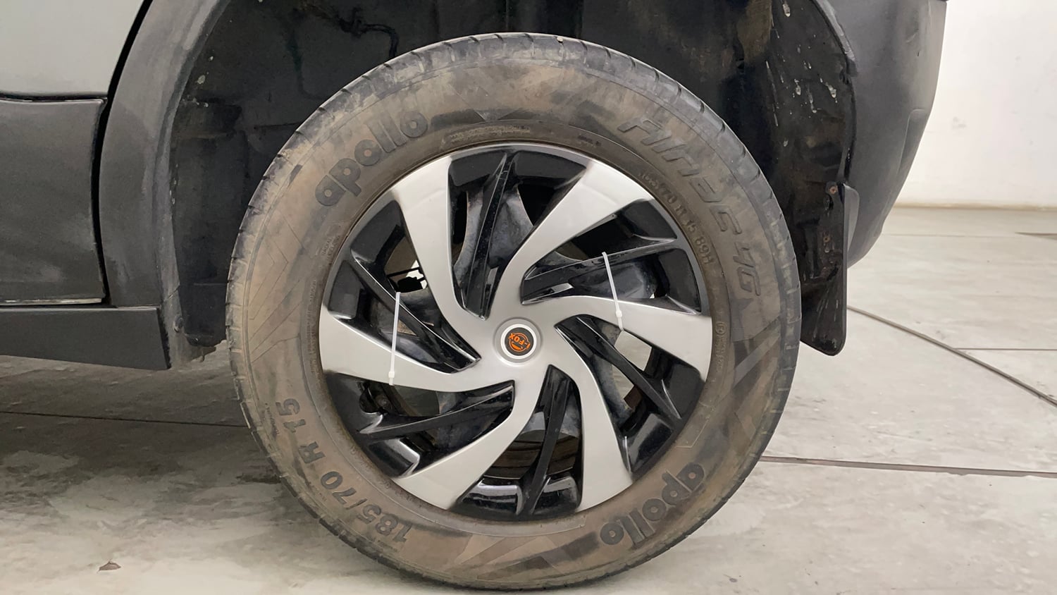 Used 2023 Tata Punch Accomplished MT Petrol Manual tyres LEFT REAR TYRE RIM VIEW