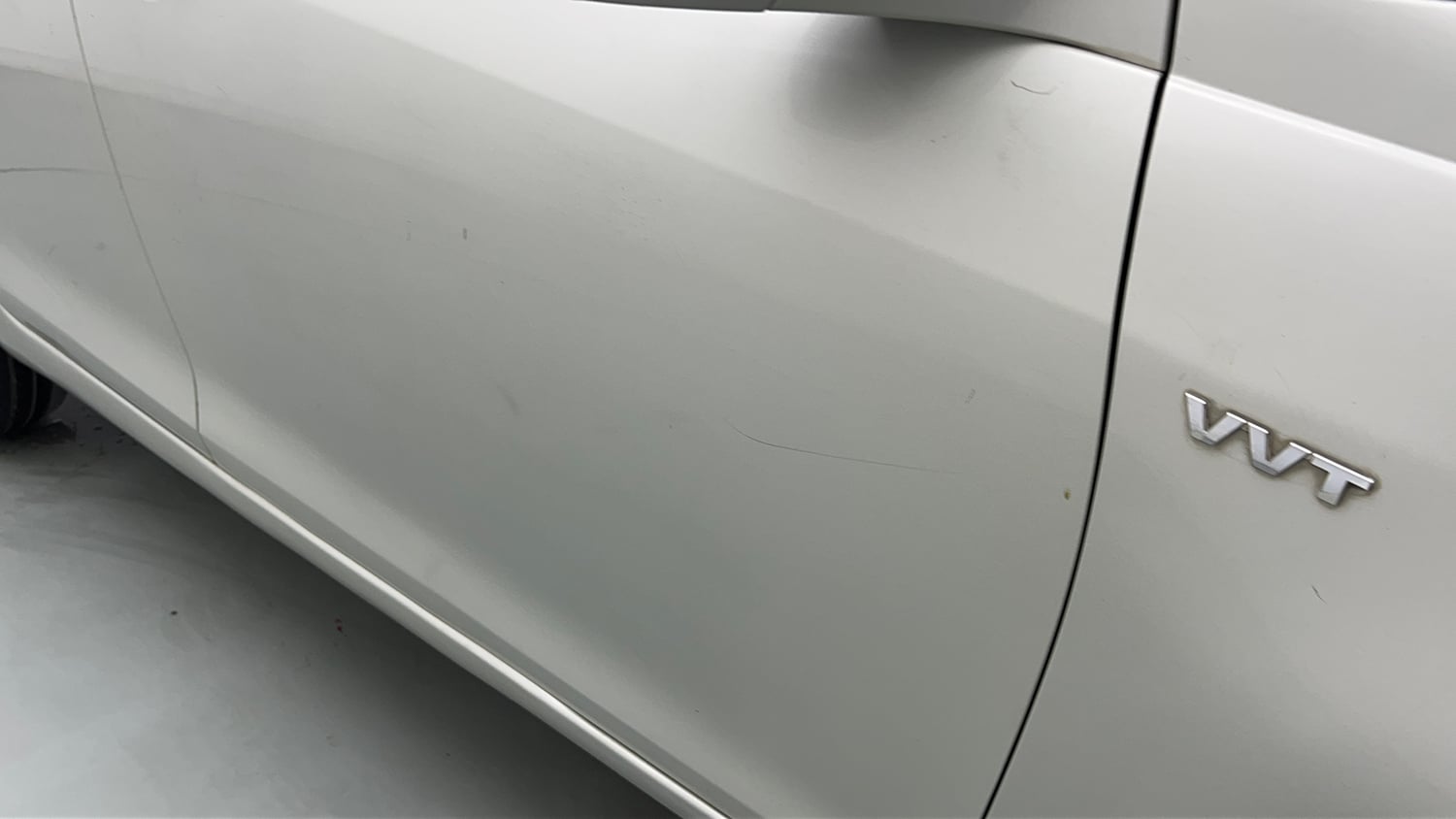 Used 2015 Maruti Suzuki Swift VXi Petrol Manual dents MINOR SCRATCH