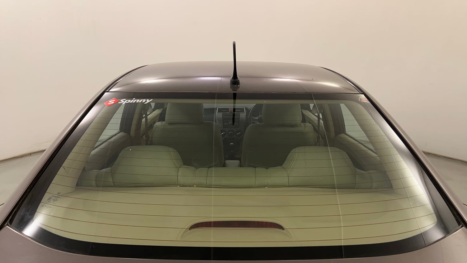 Used 2012 Honda City 1.5 V MT Petrol Manual exterior BACK WINDSHIELD VIEW