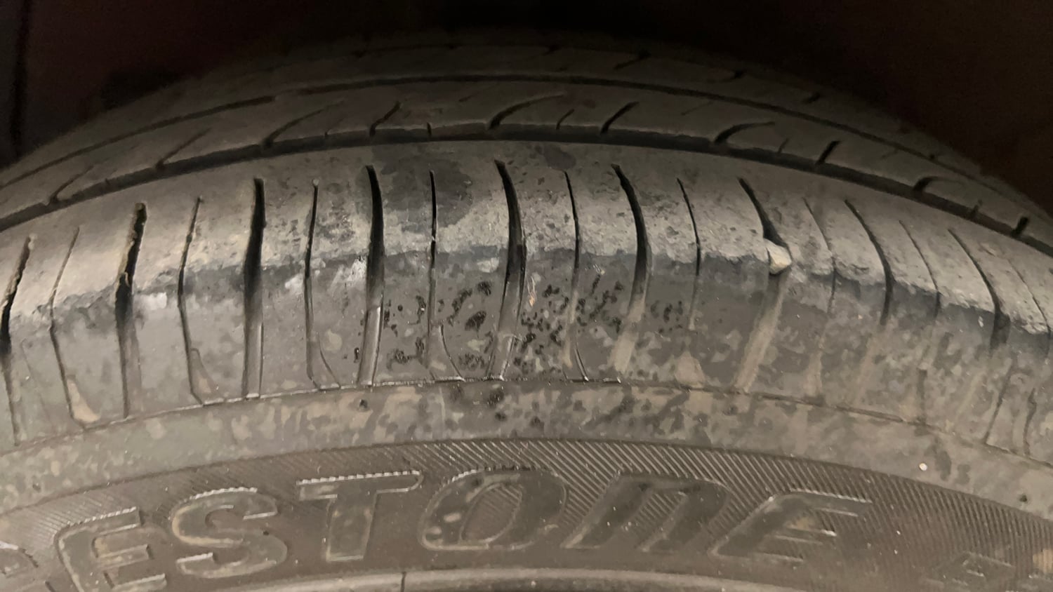 Used 2014 Hyundai Xcent S 1.2 Petrol Manual tyres RIGHT REAR TYRE TREAD VIEW