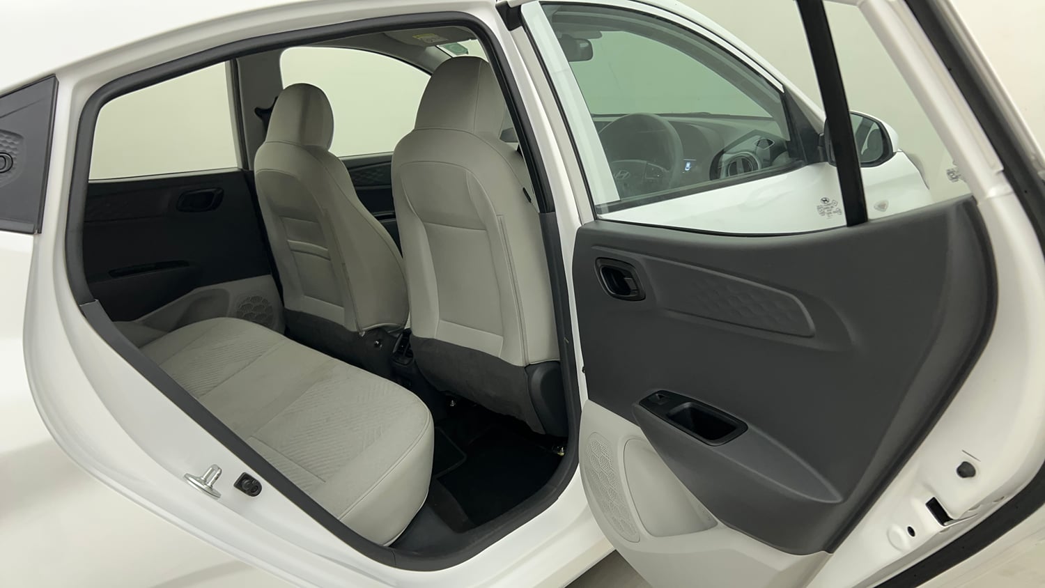 Used 2025 Hyundai Grand i10 Nios Magna 1.2 Kappa Petrol Manual interior RIGHT SIDE REAR DOOR CABIN VIEW