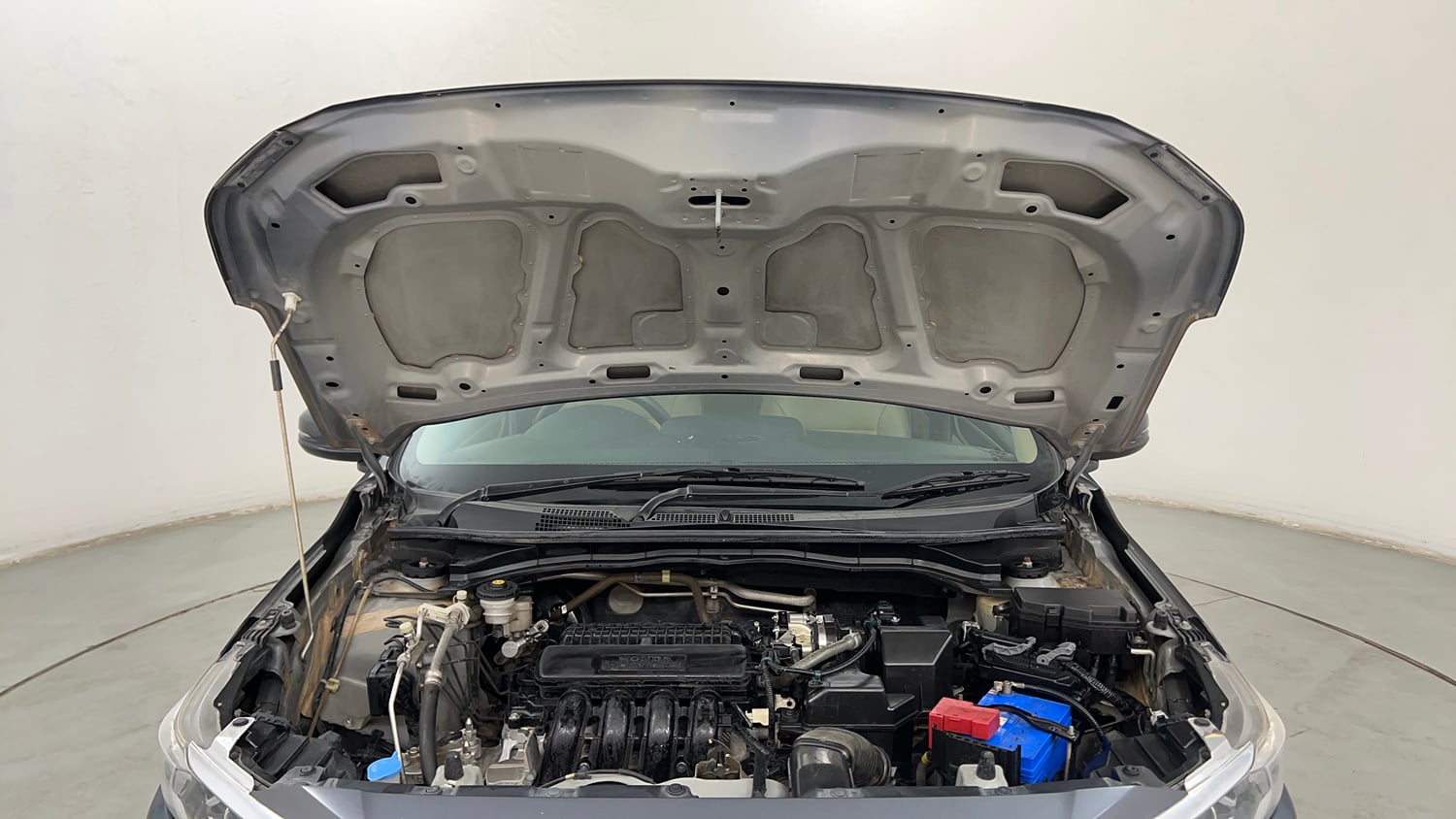 Used 2022 Honda Amaze VX CVT 1.2 Petrol Petrol Automatic engine ENGINE & BONNET OPEN FRONT VIEW