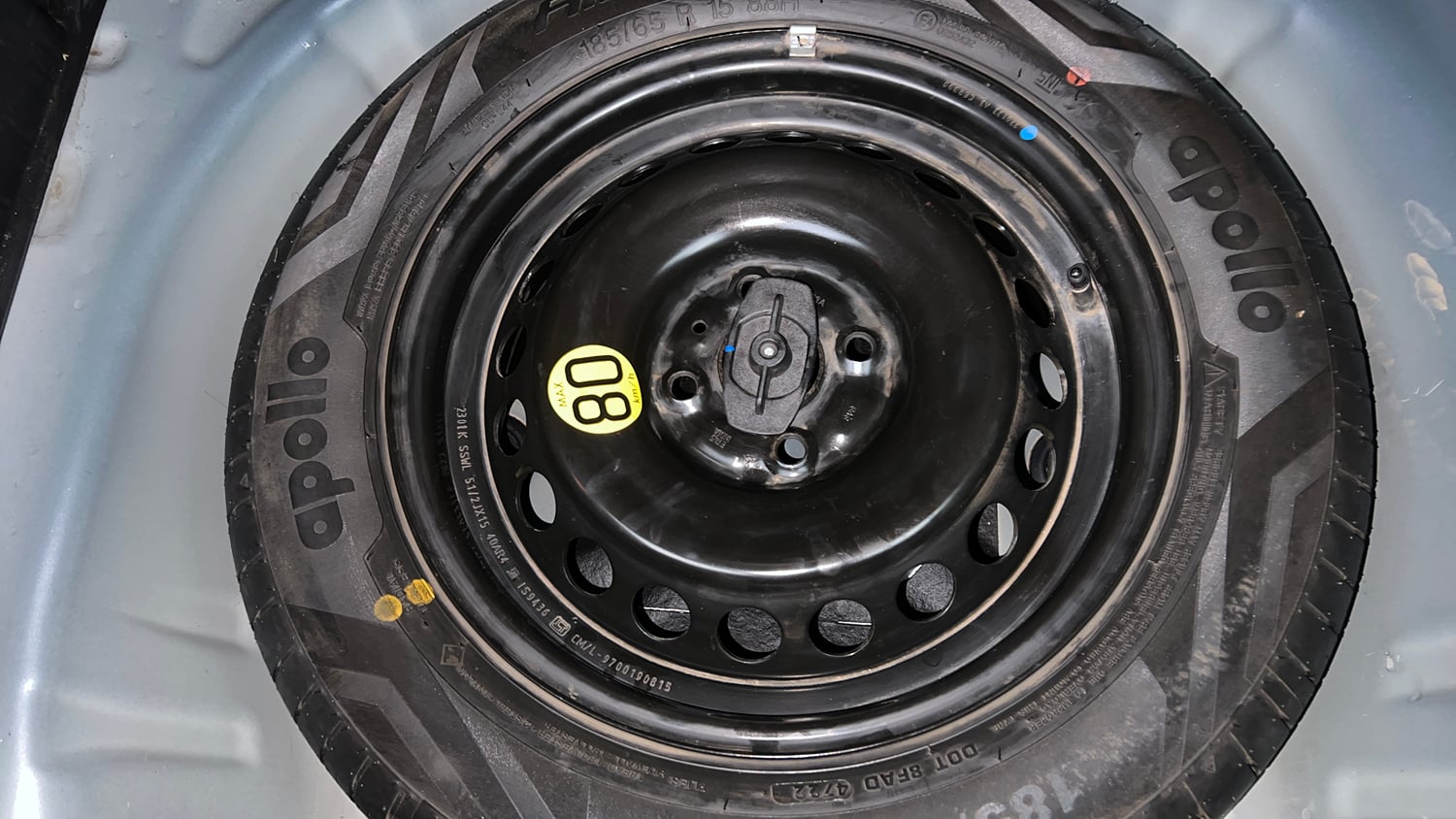 Used 2023 Maruti Suzuki Baleno Zeta AGS Petrol Automatic tyres SPARE TYRE VIEW