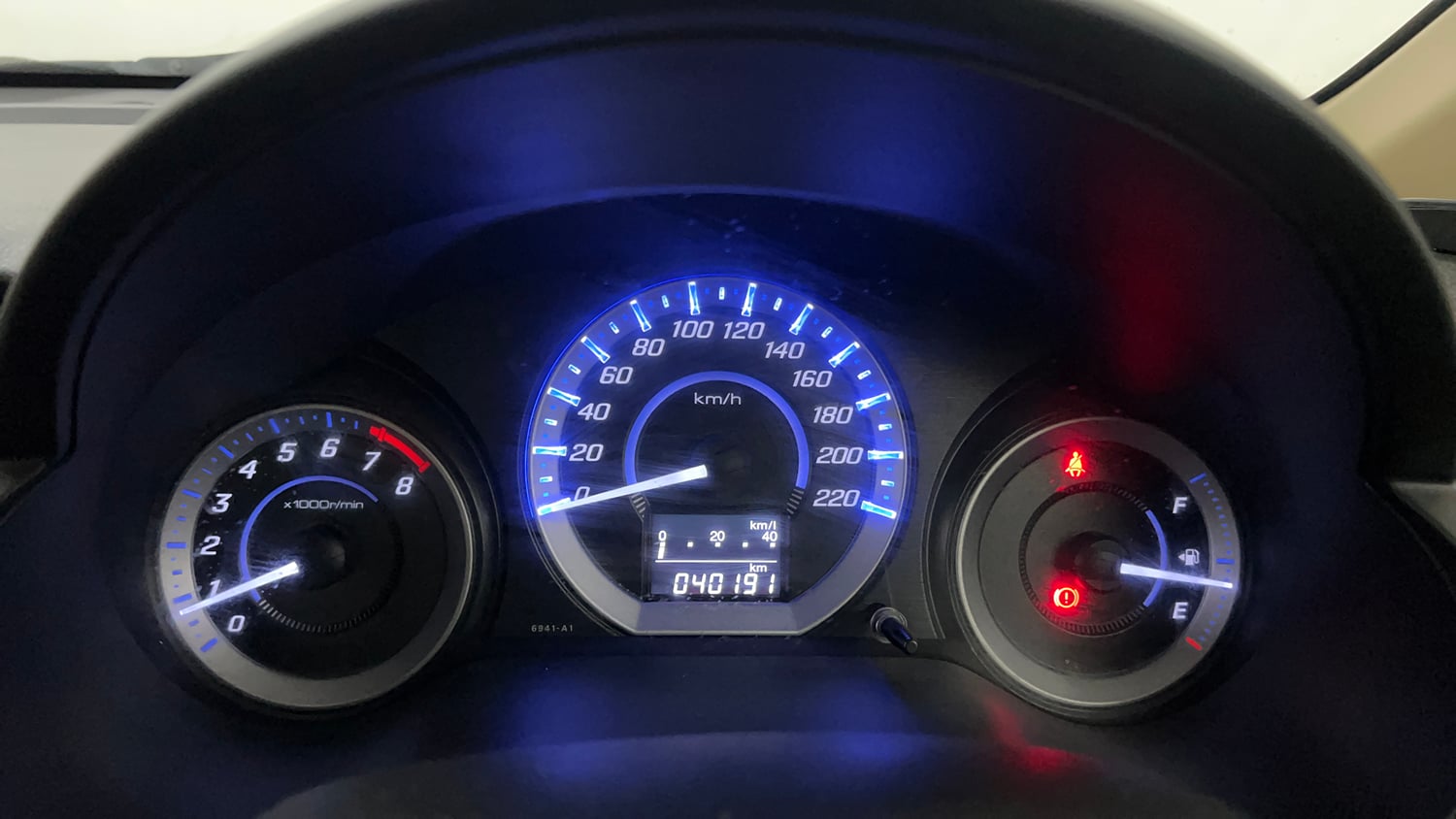 Used 2012 Honda City 1.5 V MT Petrol Manual interior CLUSTERMETER VIEW
