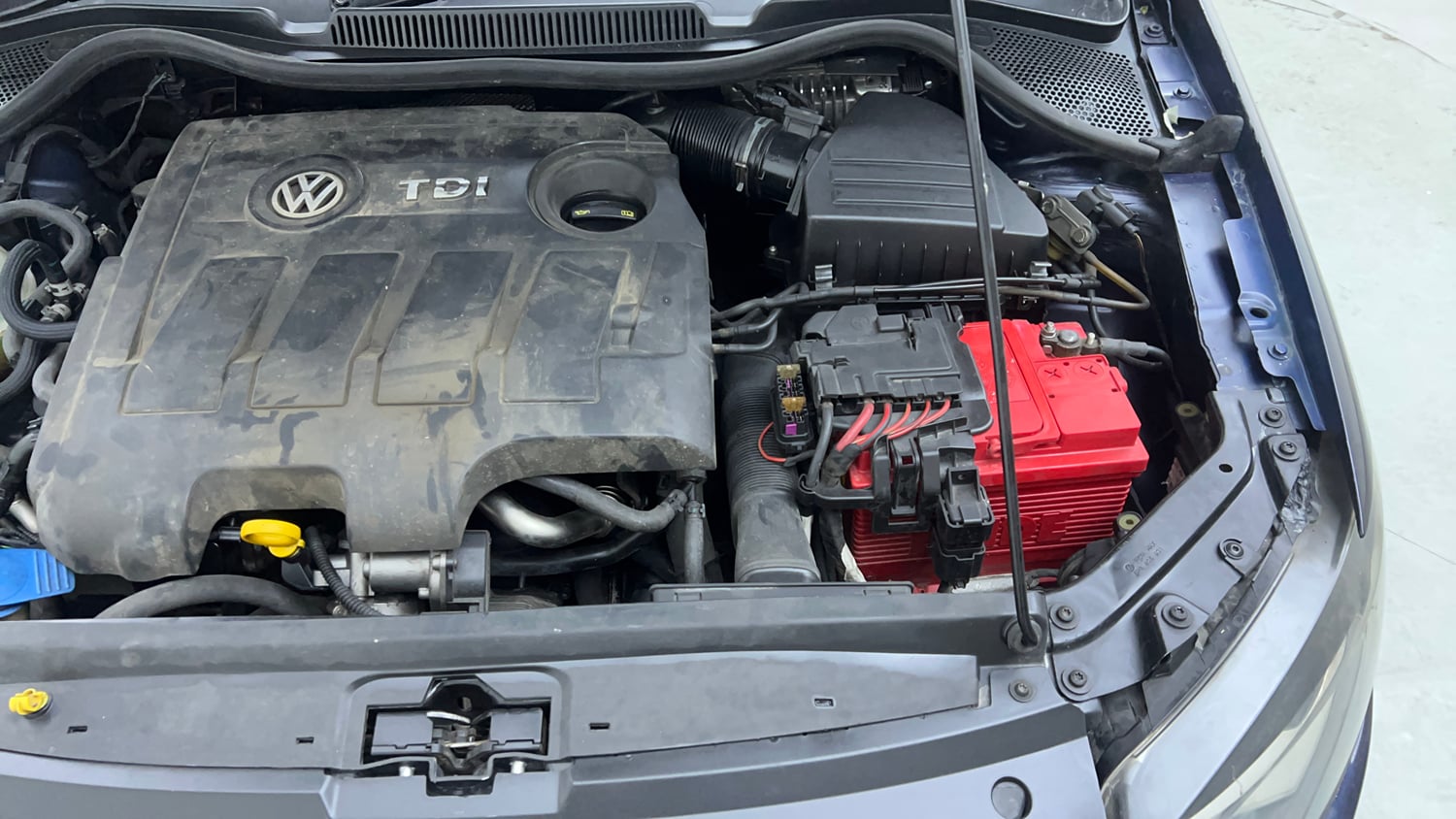 Used 2015 Volkswagen Vento Highline Diesel Diesel Manual engine ENGINE LEFT SIDE VIEW