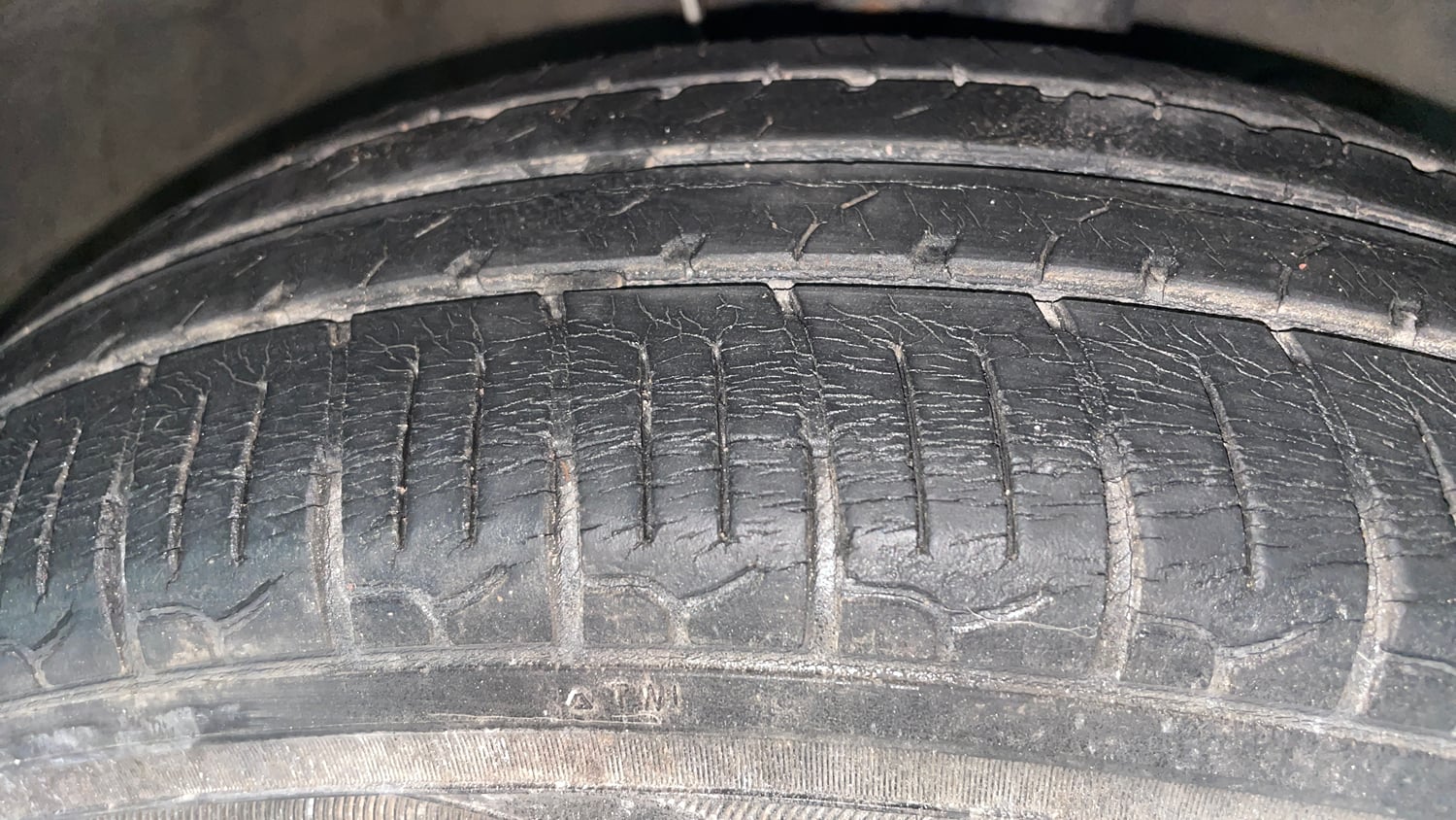 Used 2021 Hyundai Santro Magna Petrol Manual tyres RIGHT FRONT TYRE TREAD VIEW