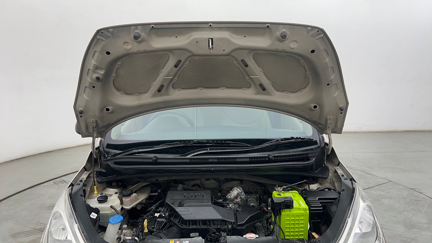 Used 2019 Hyundai Santro Era Executive Petrol Manual engine ENGINE & BONNET OPEN FRONT VIEW