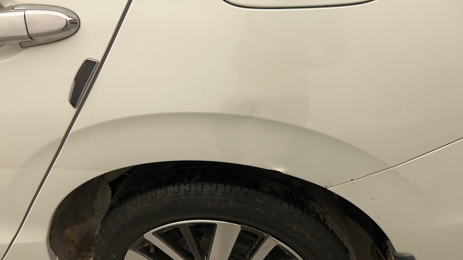 Used 2023 Honda City VX Petrol MT Petrol Manual dents MINOR DENT
