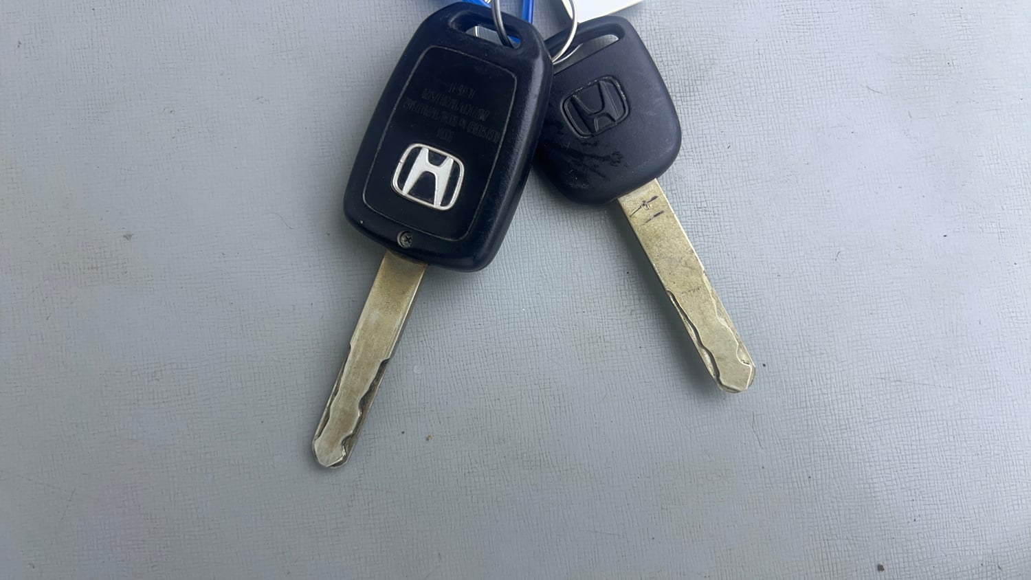 Used 2024 Honda Amaze S 1.2 Petrol CVT Petrol Automatic extra CAR KEY VIEW